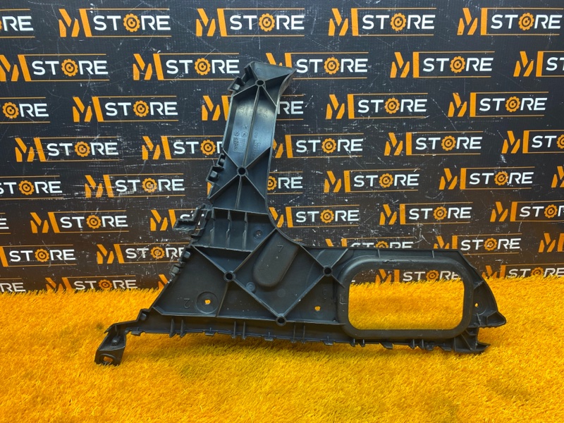 крепление бампера, 300 рублей, Красноярск