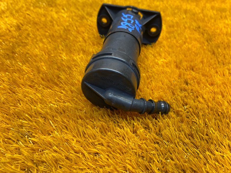 Форсунка омывателя фары, 1000 рублей, Красноярск