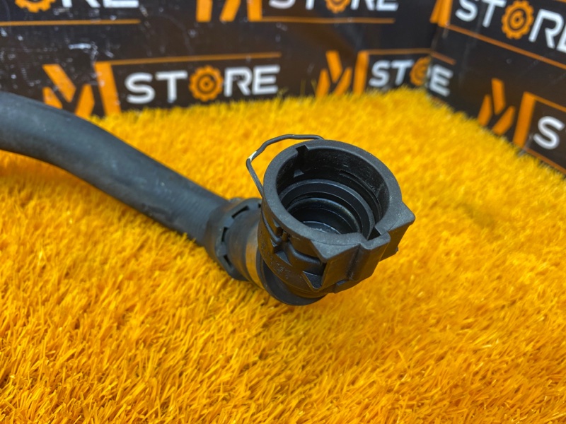 Патрубок системы охлаждения, 1300 рублей, Красноярск