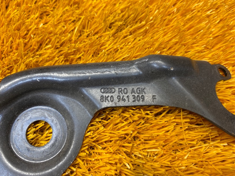 кронштейн, 400 рублей, Красноярск