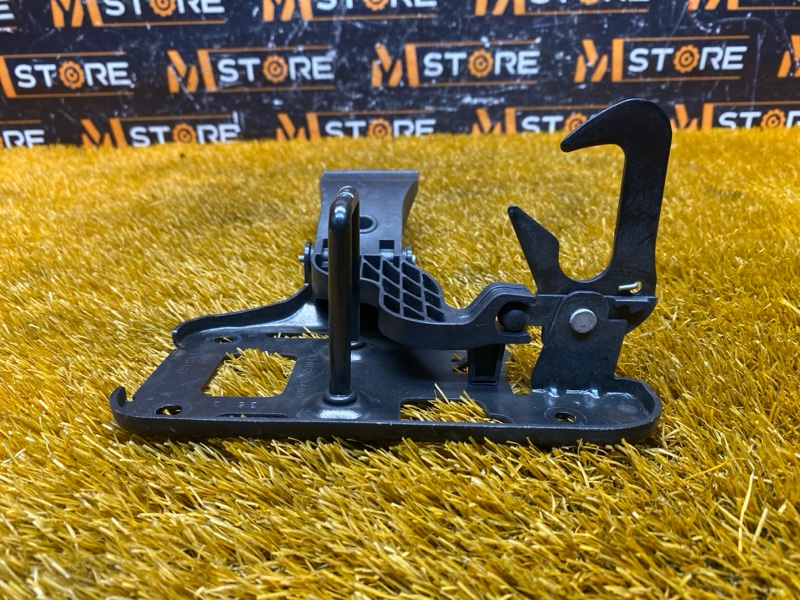 замок капота, 500 рублей, Красноярск