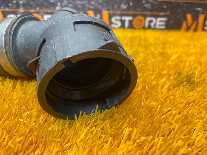 Патрубок радиатора нижний, 1000 рублей, Красноярск