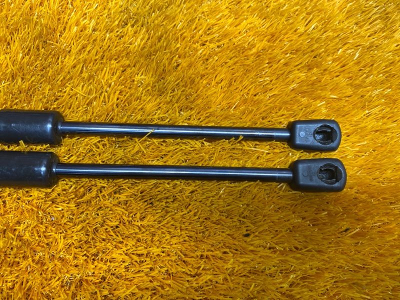 амортизатор капота, 1000 рублей, Красноярск