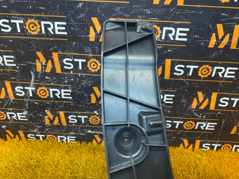 крепление бампера, 790 рублей, Красноярск