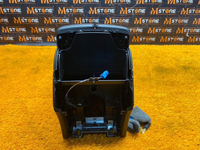 подлокотник, 5500 рублей, Красноярск