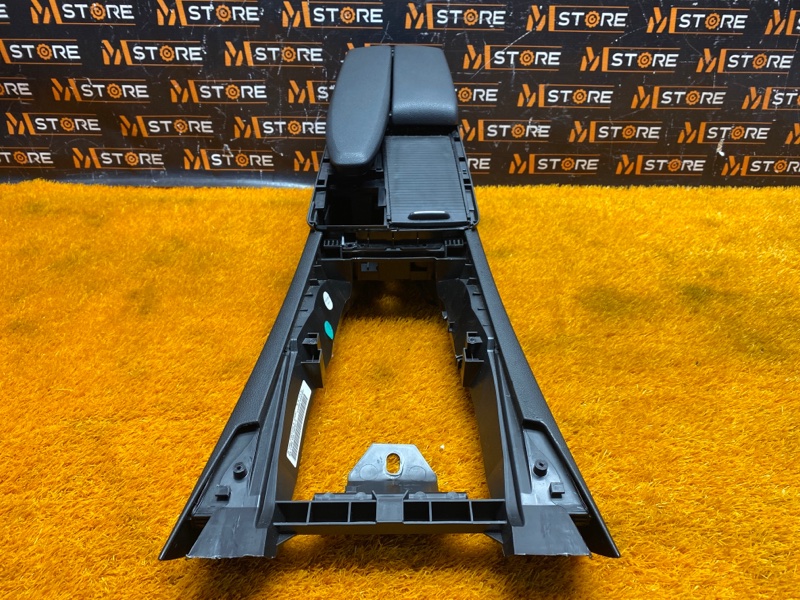 подлокотник, 5500 рублей, Красноярск