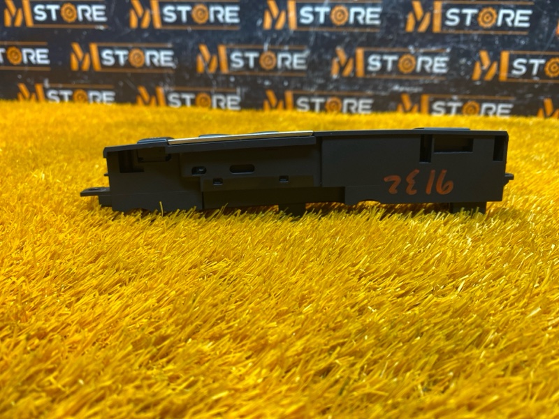 кнопка выбора режима АКПП, 1240 рублей, Красноярск