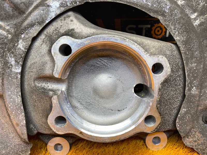 кулак поворотный, 1000 рублей, Красноярск