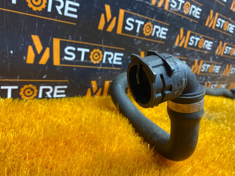 Патрубок системы охлаждения, 1000 рублей, Красноярск