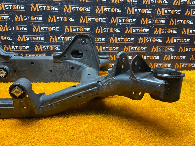 Балка поперечная (подрамник), 2500 рублей, Красноярск