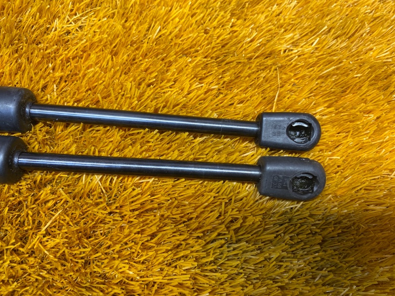 амортизатор капота, 1000 рублей, Красноярск