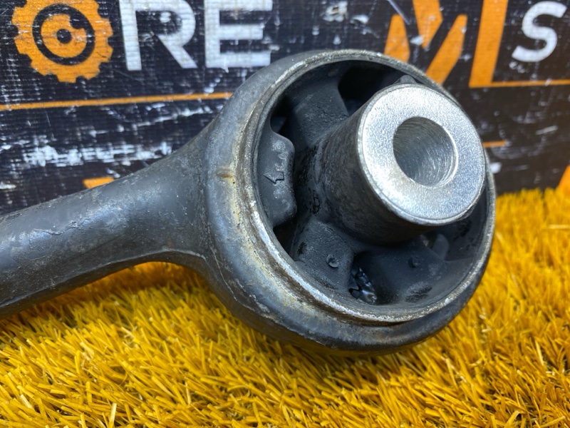 Рычаг подвески нижний, 1400 рублей, Красноярск