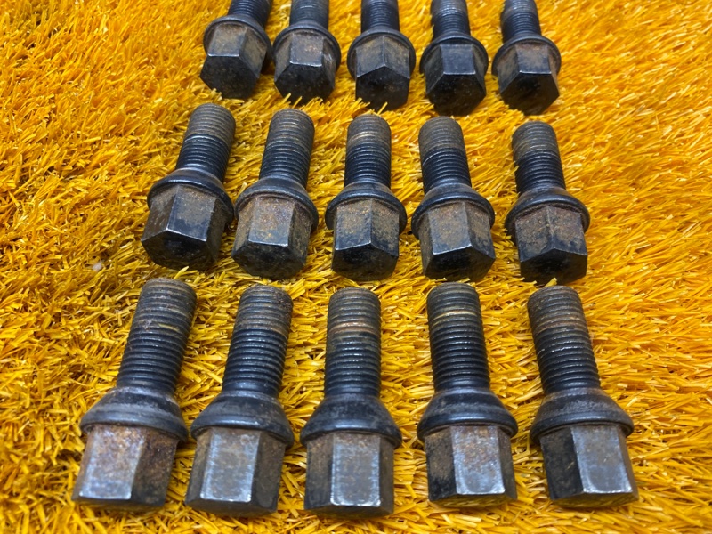 болт колесный, 1710 рублей, Красноярск