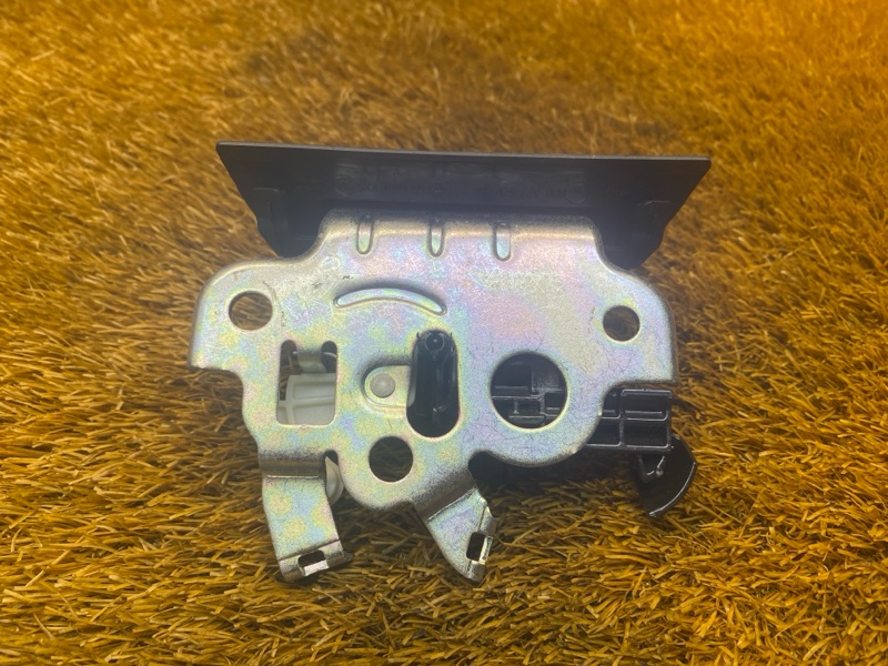 замок багажника, 1000 рублей, Красноярск