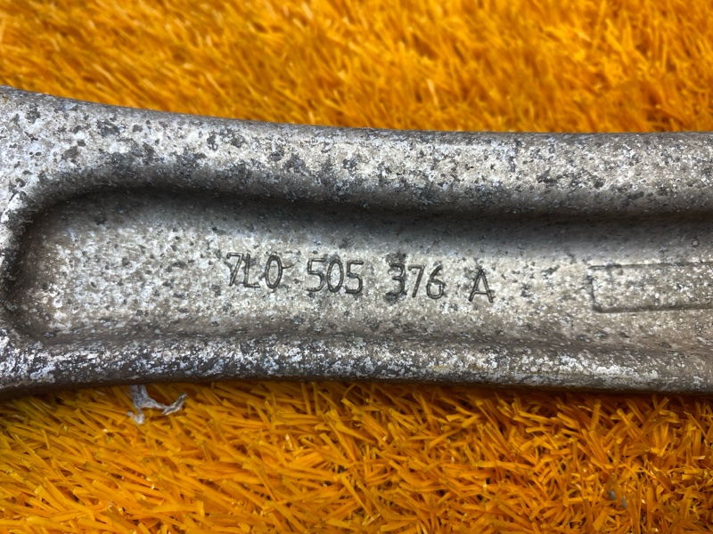 Рычаг подвески верхний, 780 рублей, Красноярск