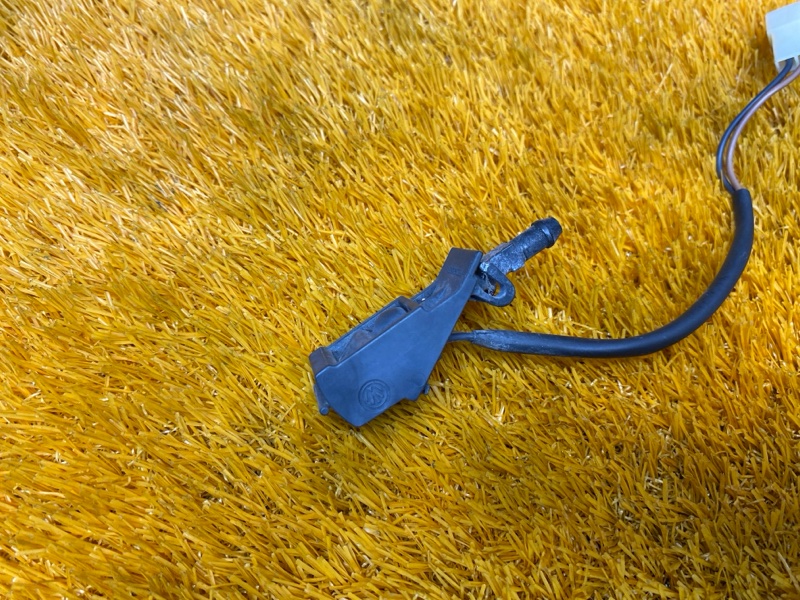 форсунка омывателя, 770 рублей, Красноярск