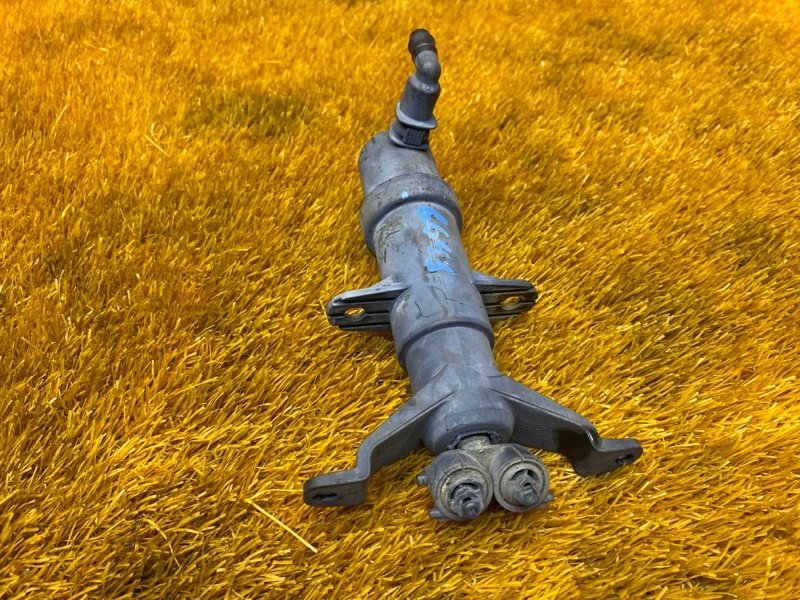 Форсунка омывателя фары, 1000 рублей, Красноярск