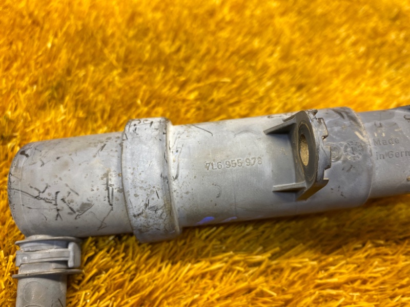 Форсунка омывателя фары, 1000 рублей, Красноярск