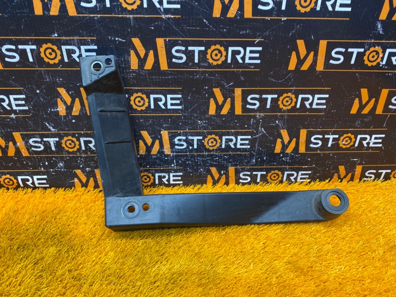 крепление бампера, 200 рублей, Красноярск