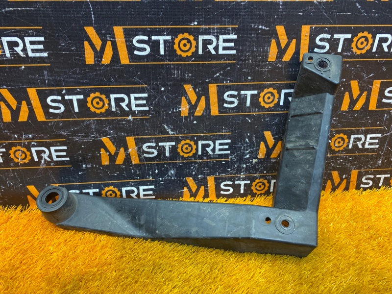 крепление бампера, 200 рублей, Красноярск