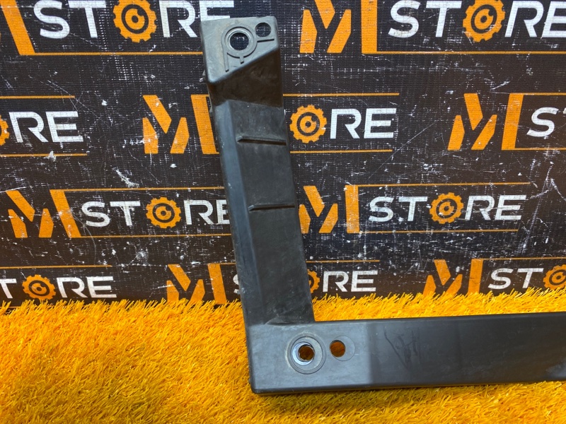 крепление бампера, 200 рублей, Красноярск