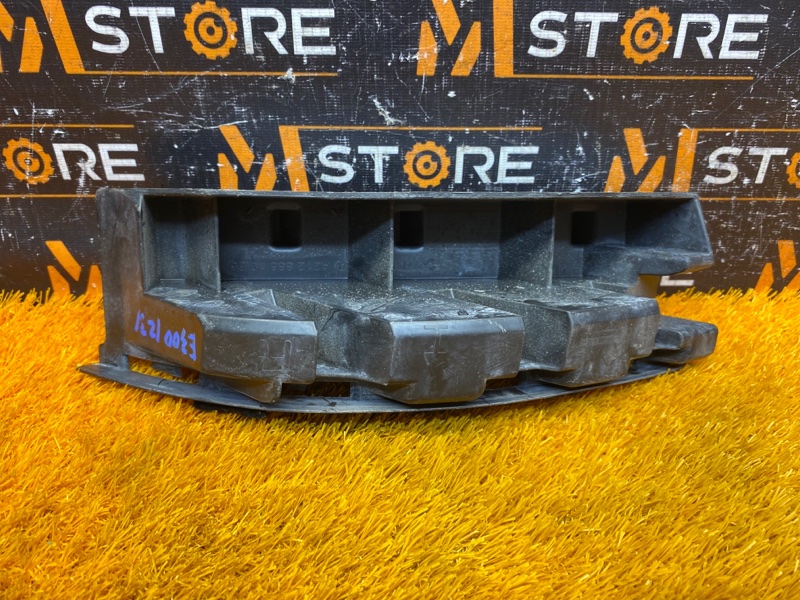 крепление бампера, 1000 рублей, Красноярск