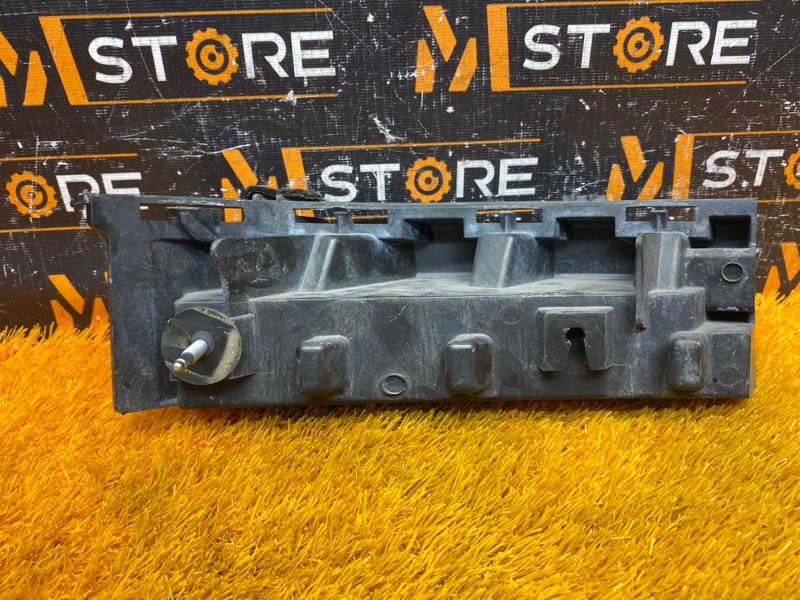 крепление бампера, 1000 рублей, Красноярск