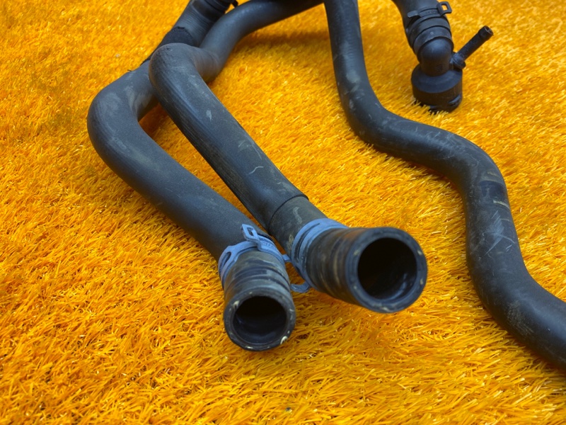 Патрубок системы охлаждения, 1300 рублей, Красноярск