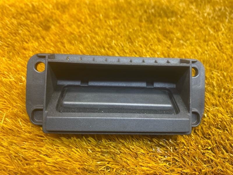 ручка багажника, 500 рублей, Красноярск