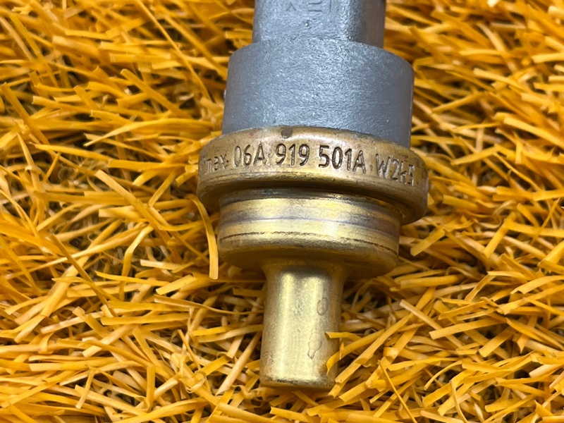 датчик температуры охлаждающей жидкости, 200 рублей, Красноярск