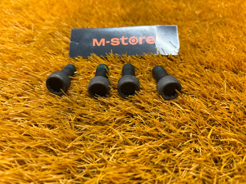 болт гидротрансформатора, 400 рублей, Красноярск