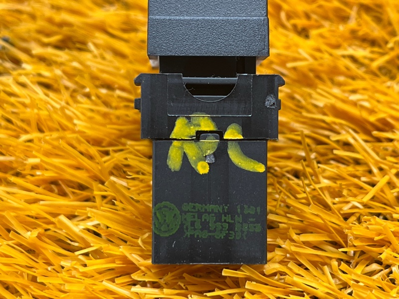 кнопка стеклоподъемника, 500 рублей, Красноярск