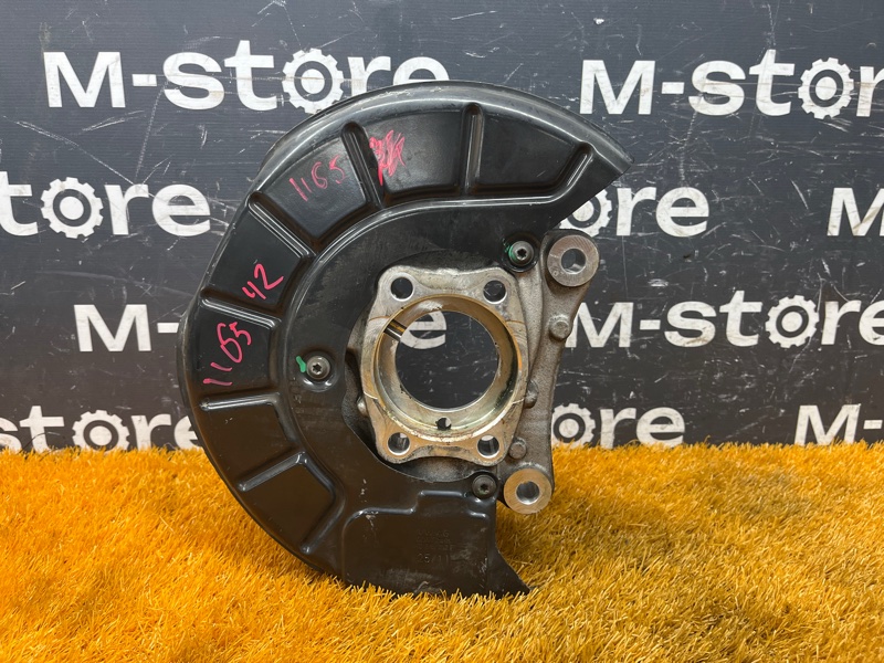 кулак поворотный, 2000 рублей, Красноярск