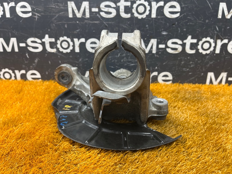 кулак поворотный, 2000 рублей, Красноярск