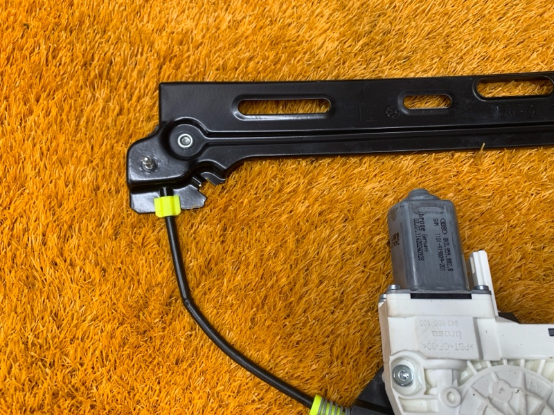 стеклоподъемник, 3000 рублей, Красноярск