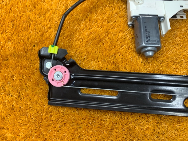 стеклоподъемник, 3000 рублей, Красноярск