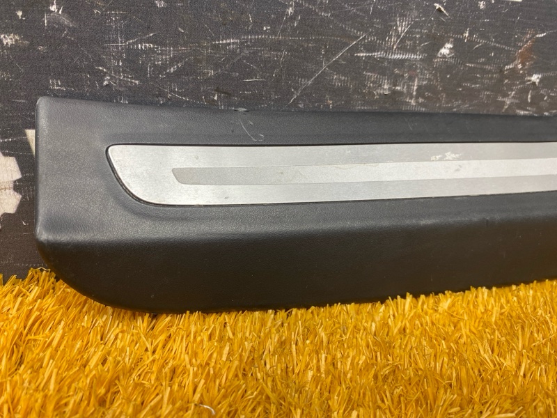 Накладка на порог салона, 600 рублей, Красноярск