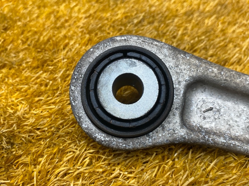 Рычаг подвески верхний, 1000 рублей, Красноярск