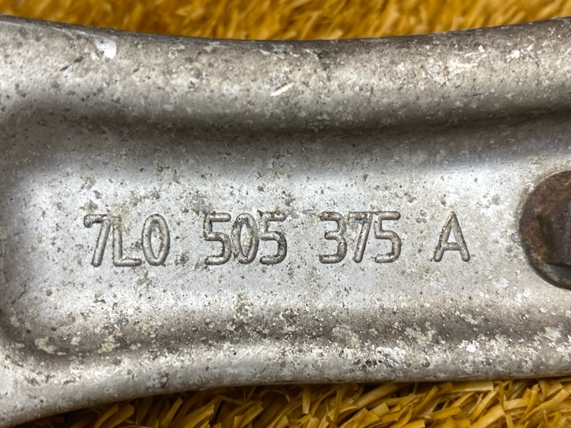 Рычаг подвески верхний, 1000 рублей, Красноярск