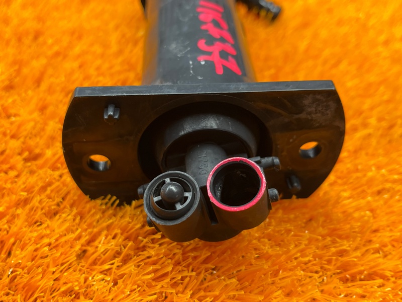 Форсунка омывателя фары, 1000 рублей, Красноярск