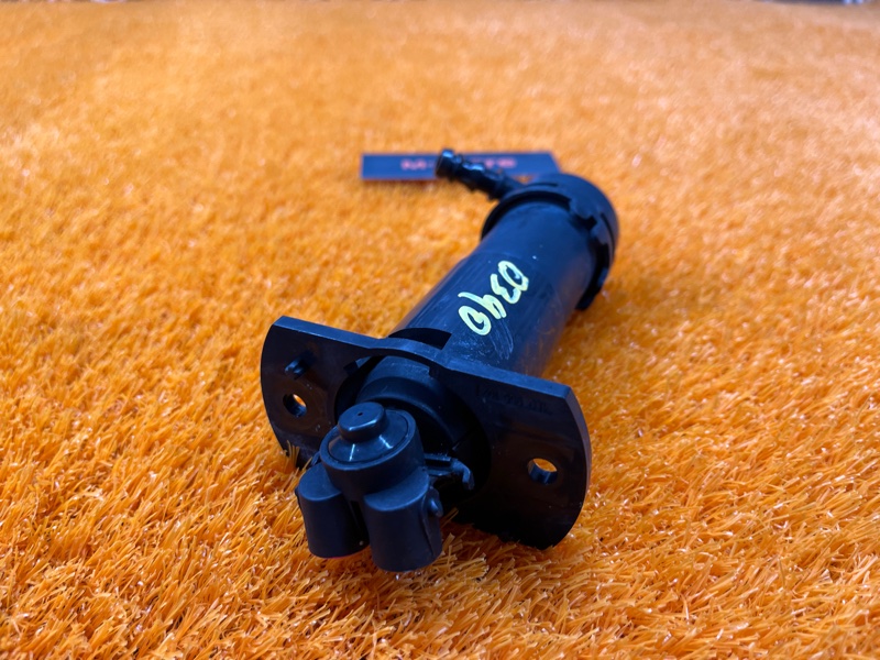 Форсунка омывателя фары, 1000 рублей, Красноярск