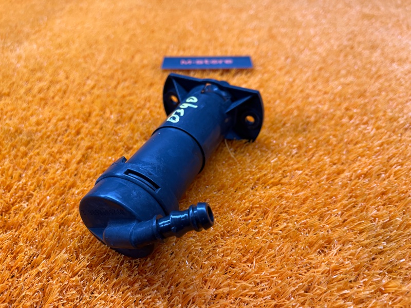 Форсунка омывателя фары, 1000 рублей, Красноярск