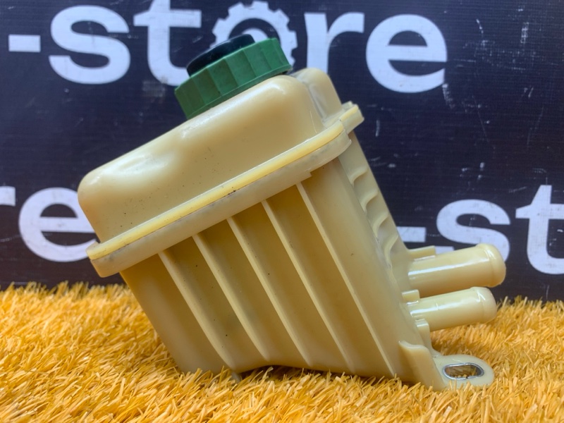 бачок гидроусилителя, 500 рублей, Красноярск