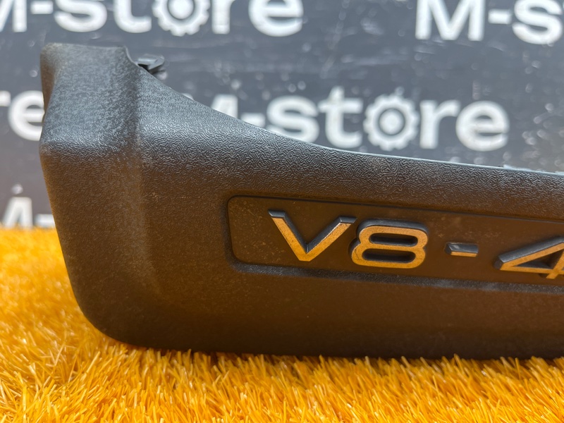 крышка двигателя, 1000 рублей, Красноярск