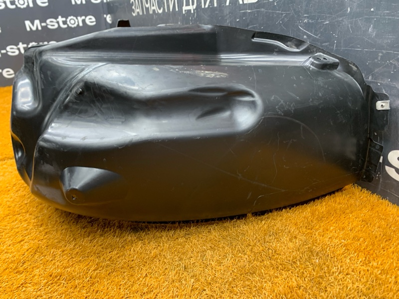 подкрылок, 1000 рублей, Красноярск