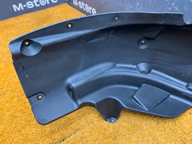 подкрылок, 1000 рублей, Красноярск