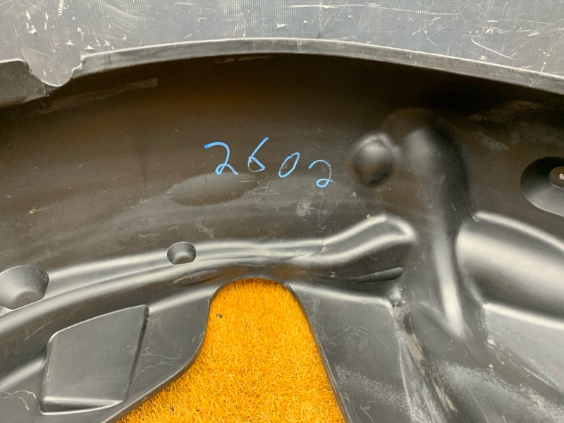 подкрылок, 1000 рублей, Красноярск