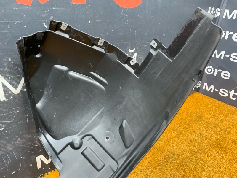 подкрылок, 4500 рублей, Красноярск