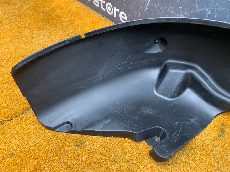 подкрылок, 1000 рублей, Красноярск