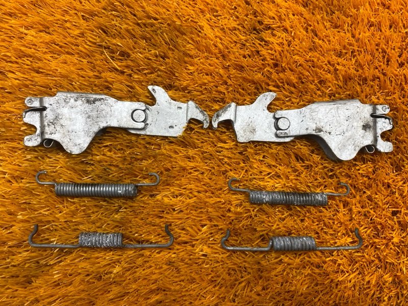 Механизм колодок ручника, 900 рублей, Красноярск